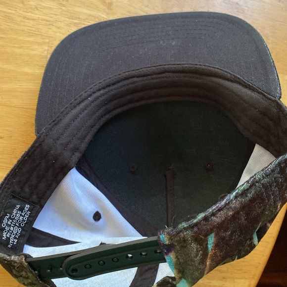 The Legend Of Zelda Hat Link Snapback Cap 2016 Velour BIOWORLD - Picture 5 of 7